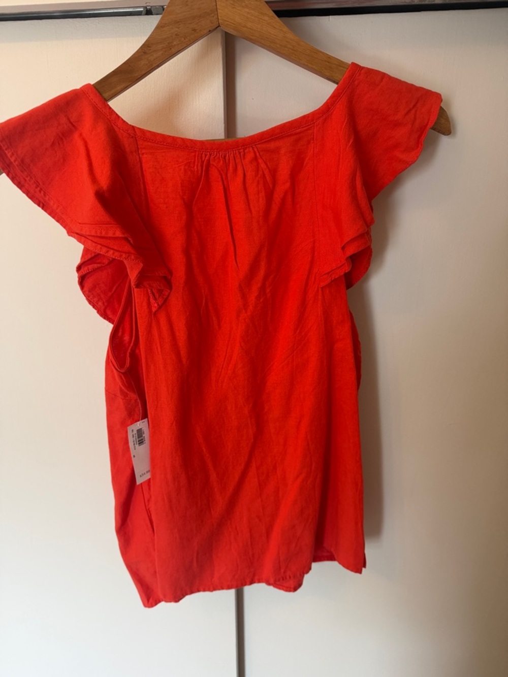 Old Navy Ruffle-Trim Button Down Top - Picture 4 of 4